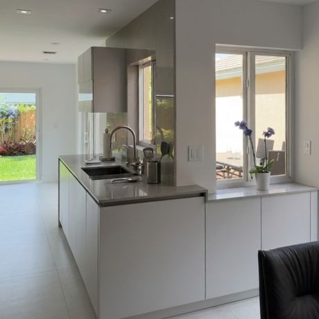 Finished white kitchen